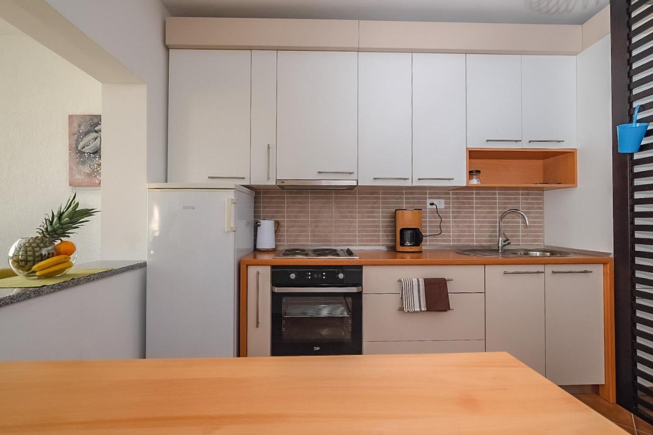 Apartmani Nina Ровинь Экстерьер фото